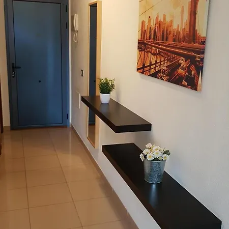 Mit Balkon, Pool Und Spielplatz Apartamento