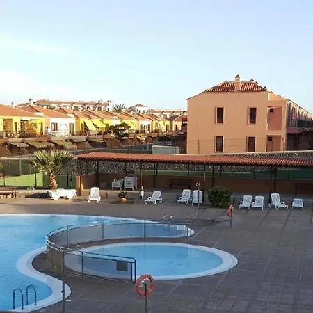Mit Balkon, Pool Und Spielplatz Costa Del Silencio